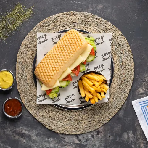 KASAR PEYNIRLI SANDVIC